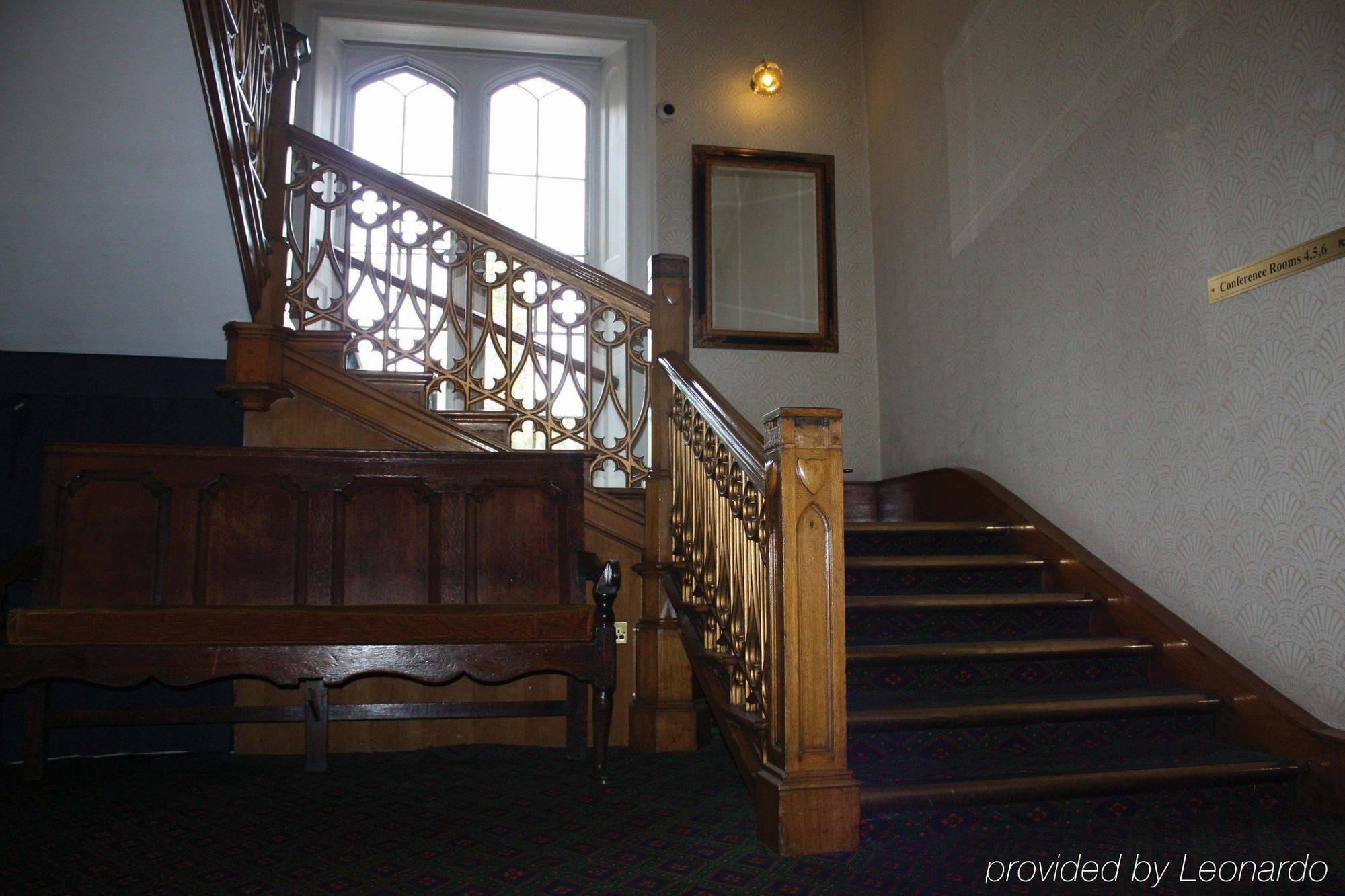 Studley Castle Hotel Interior photo
